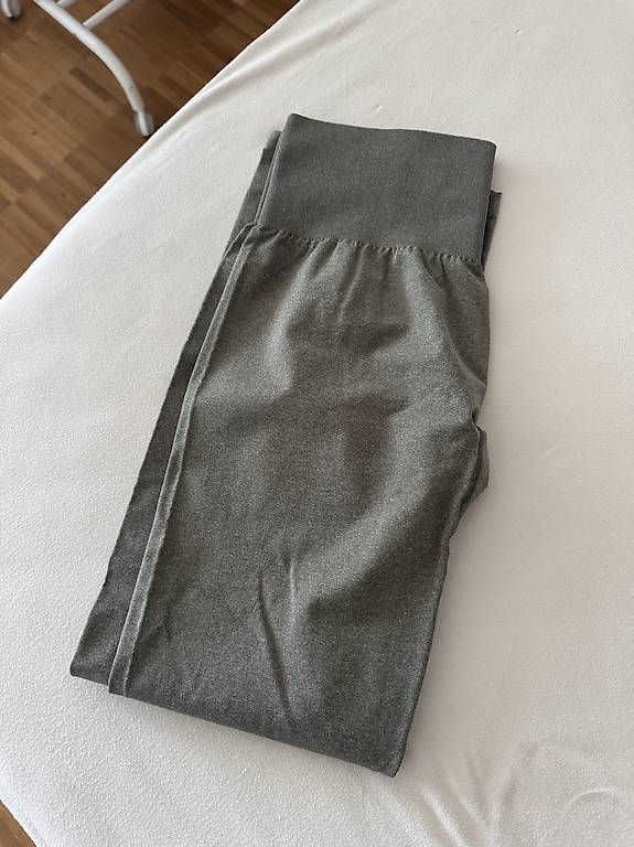 Leggings: sportleggins - nvgtn – Usato da Malters venduto da patrizia.schmid 1