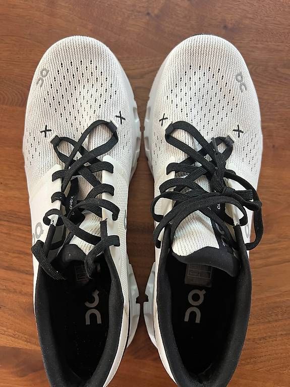 On Herrenschuhe: On Cloud X Grösse 45 neuwertig – Gebraucht aus Arlesheim von SKA_4144 3