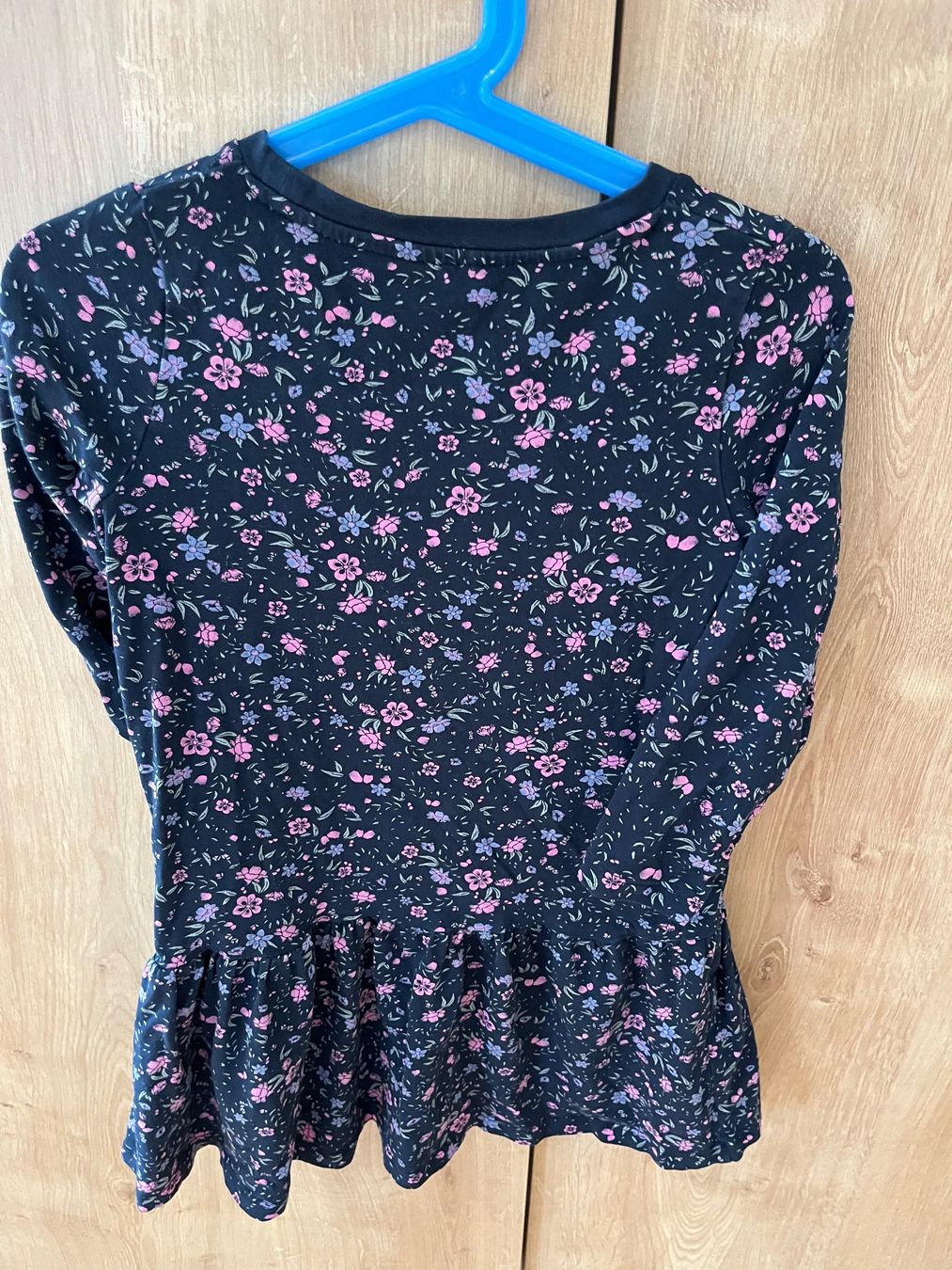 Vestiti & Gonne: geblümtes Langarmkleid, Größe 104 – Usato da Umiken venduto da deb_57xk 1