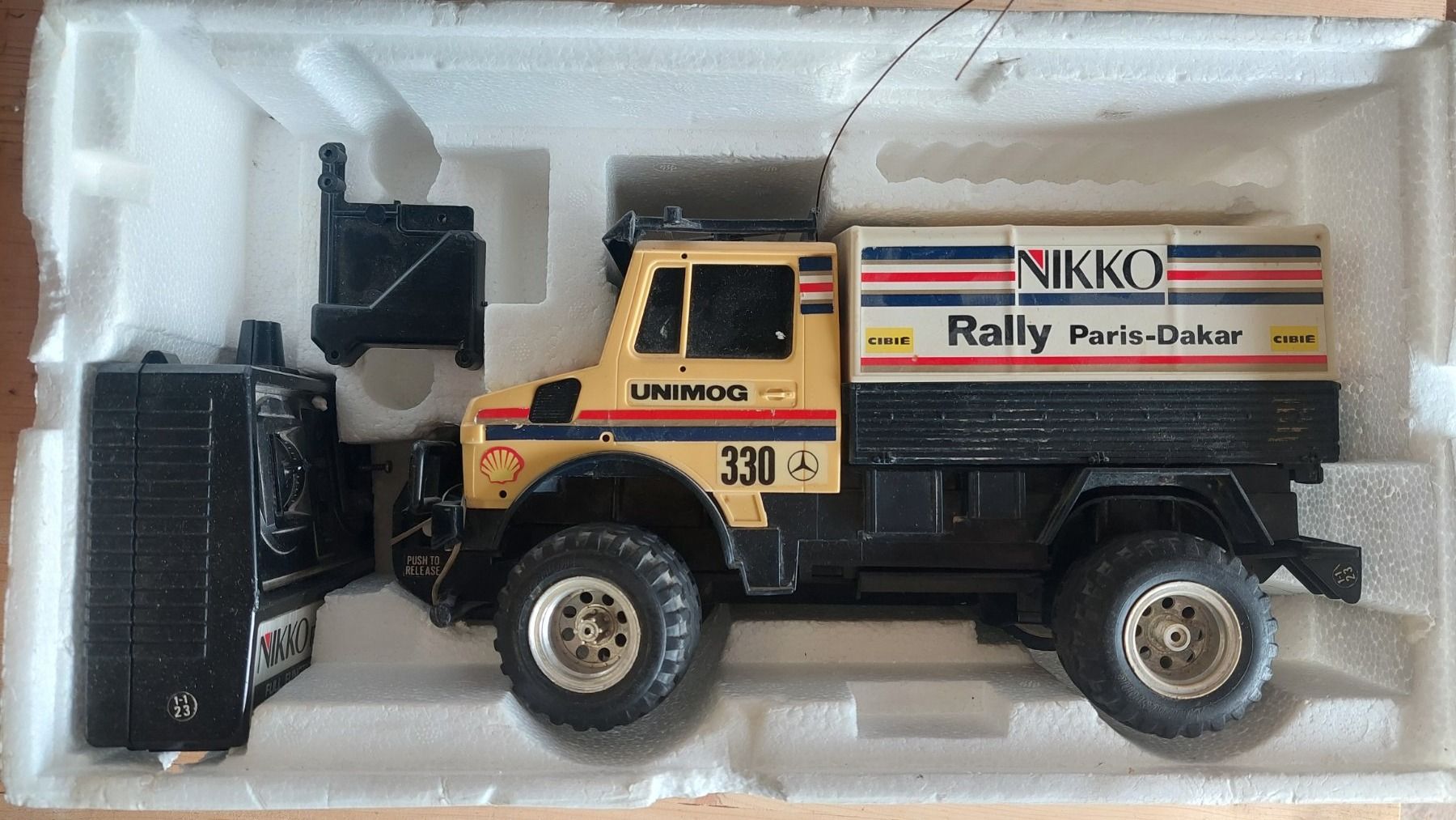 Nikko RC Modellbau: Unimog Ferngesteuert 1/16 – Gebraucht aus Schönenberg ZH von  1