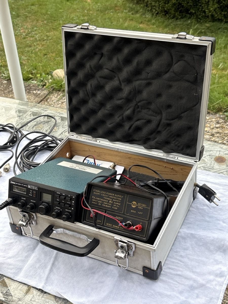 Technique de radiocom: CB Funkgerät Zodiac M 244 – D'occasion à Faulensee par Stimmung0 2