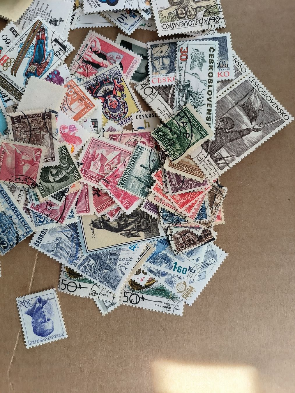 Tutti i francobolli: briefmarkensammlung aus der ceskoslovensko – Usato da Aesch BL venduto da Machsbesser 1