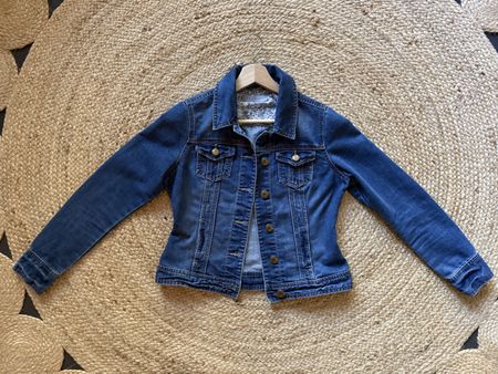 Damen Jeansjacke blau klassischer Schnitt guter Zustand