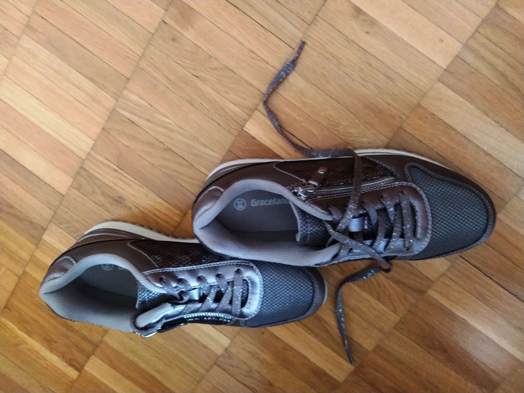 Graceland Damenschuhe: Sneaker in Grösse 36 – Neu (gemäss Beschreibung) aus Zürich von 1-2-3 6