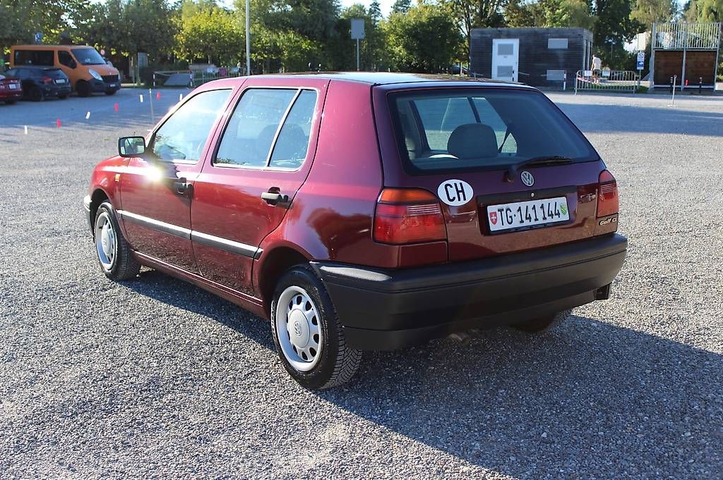 Automobili: 1995 VW Golf III  – Difettoso da Kreuzlingen venduto da nico_usa 4