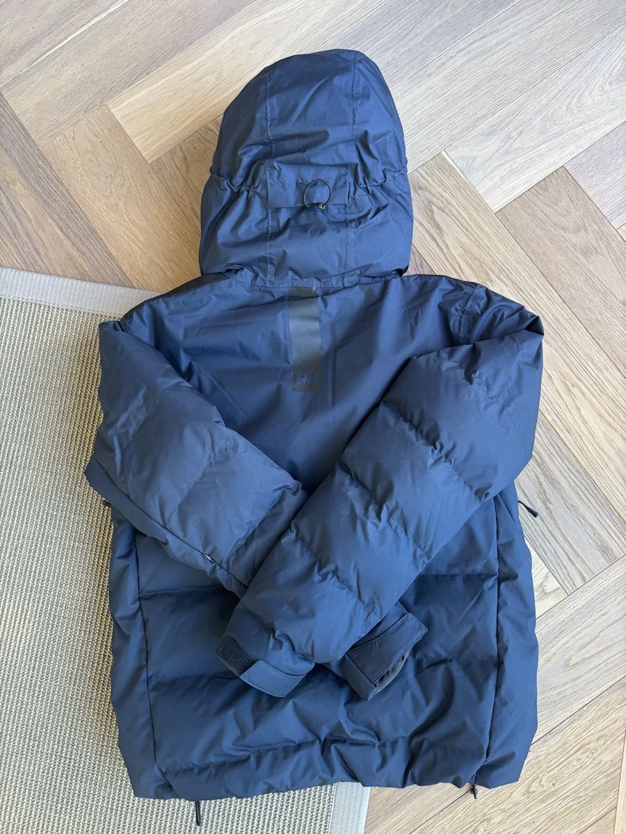 Helly Hansen Manteaux: Helly Hansen Puffer Jacket, size M – Neuf avec emballage d'origine à Oberrieden par ElsaL 5
