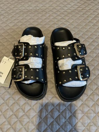 New H&M Leather Sandals, size 36, EUC, Summer Essential!