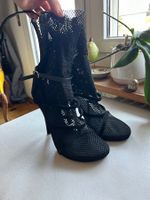 Dolce&Gabbana heels (38 but fit 37.5)