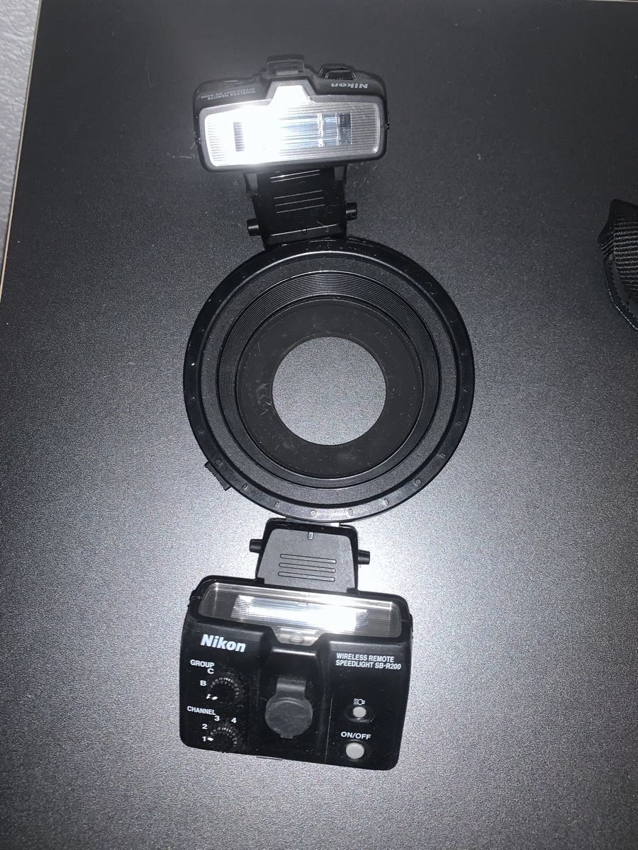 Nikon Fotocamera: Kit Nikon complet D5100 + 18-200 VR + 85mm Macro + Kit Flash – Usato da Bex venduto da luc_y92f 5