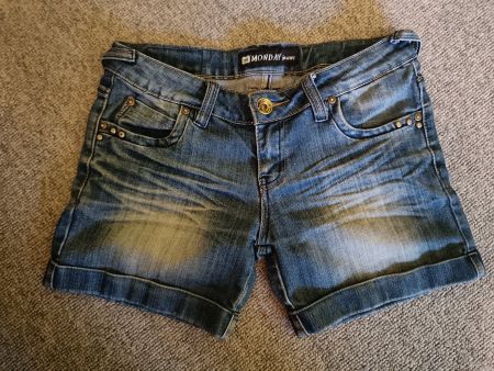 Shorts Grösse 36