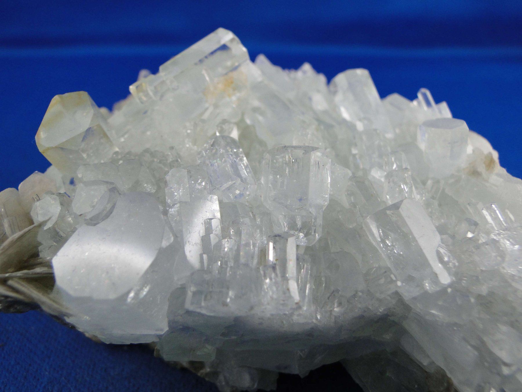 Minerali & Pietre curative: Aquamarin – Usato da Schinznach Bad venduto da Demerald 3