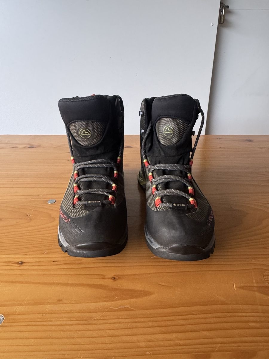 Herrenschuhe: Wanderschuhe La Sportiva Gr. 40 – Gebraucht aus Seewen SO von van_vz5n