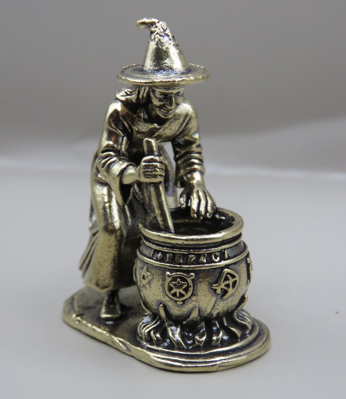 Hexen Figur Gro