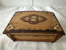Holzschatulle, Handarbeit, Vintage, guter Zustand!