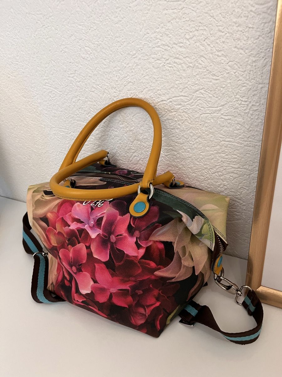 Gabs Borse da donna: GABS-Tasche mit Blumenprint. 3fach wandelbar – Usato da Regensdorf venduto da cor_72rm 3