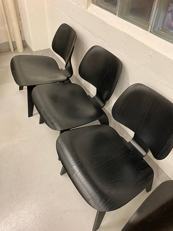 Vitra Stühle: 3x Original Vitra Eames LCW Lounge Chair – Gebraucht aus Urdorf von Kuoni2002 1