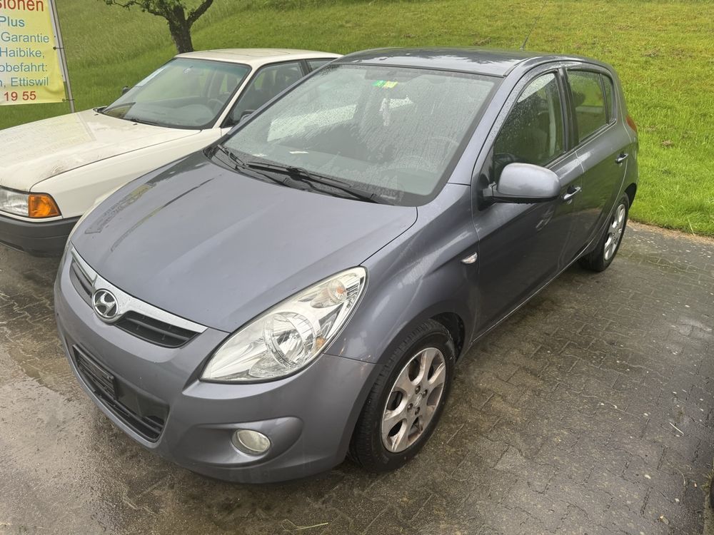 Hyundai i20 1.4 Automat