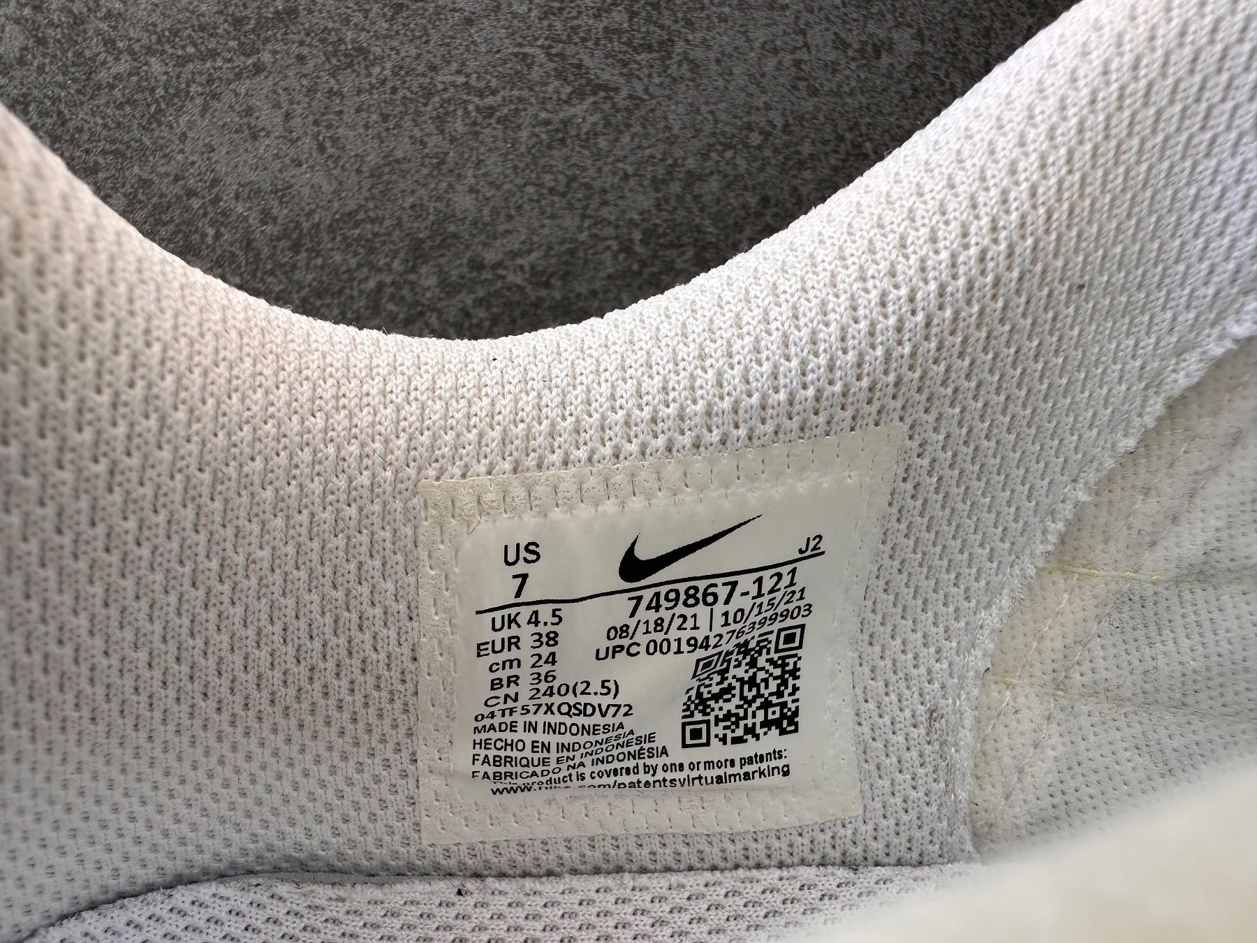 Nike Scarpe per ragazze: Nike Sneacker Gr. 38 – Usato da Arboldswil venduto da schlulu 6