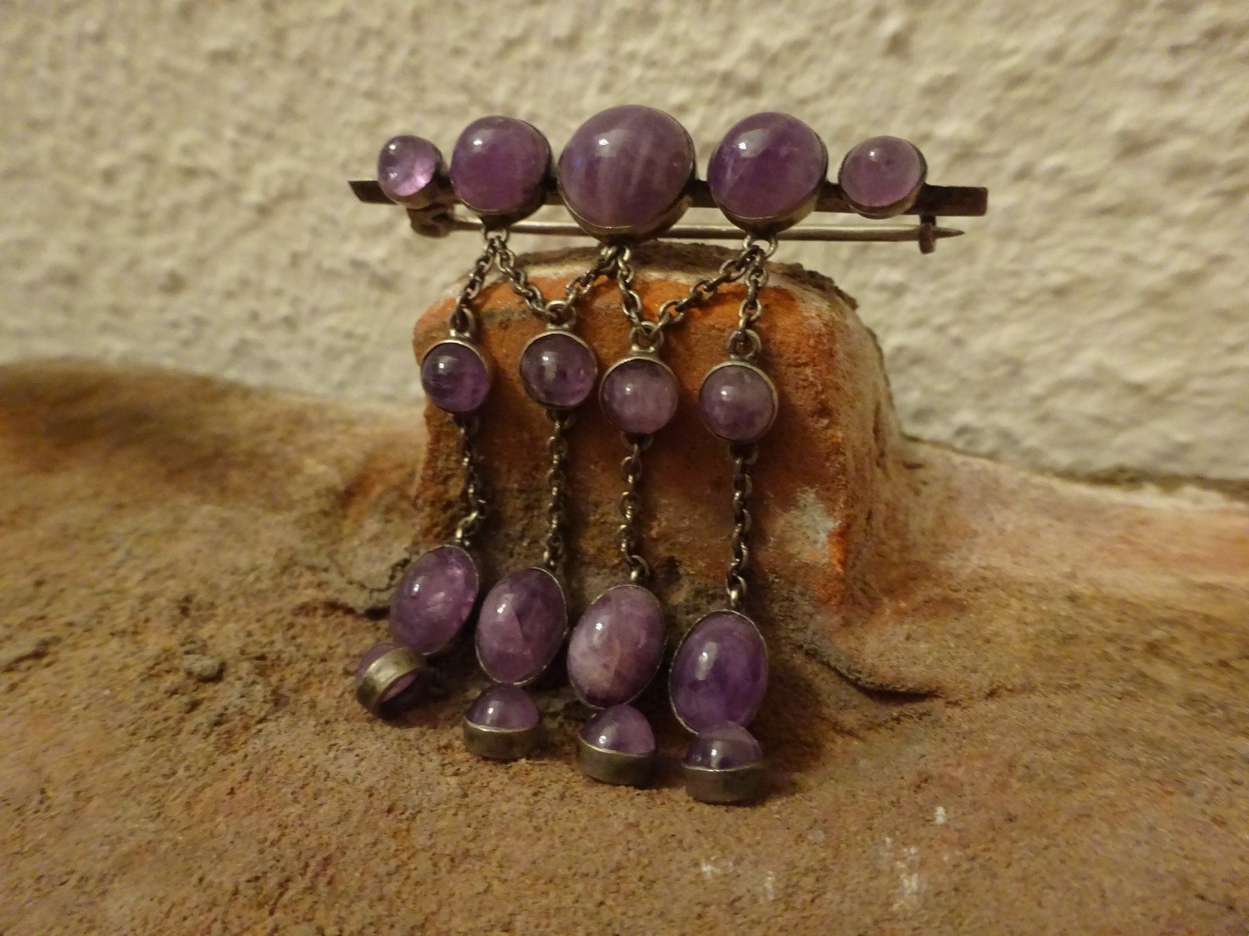 Spille & Fermagli: Brosche Amethyst Jugendstil / 800 Silber – Usato da Esslingen venduto da FetteSchnecke