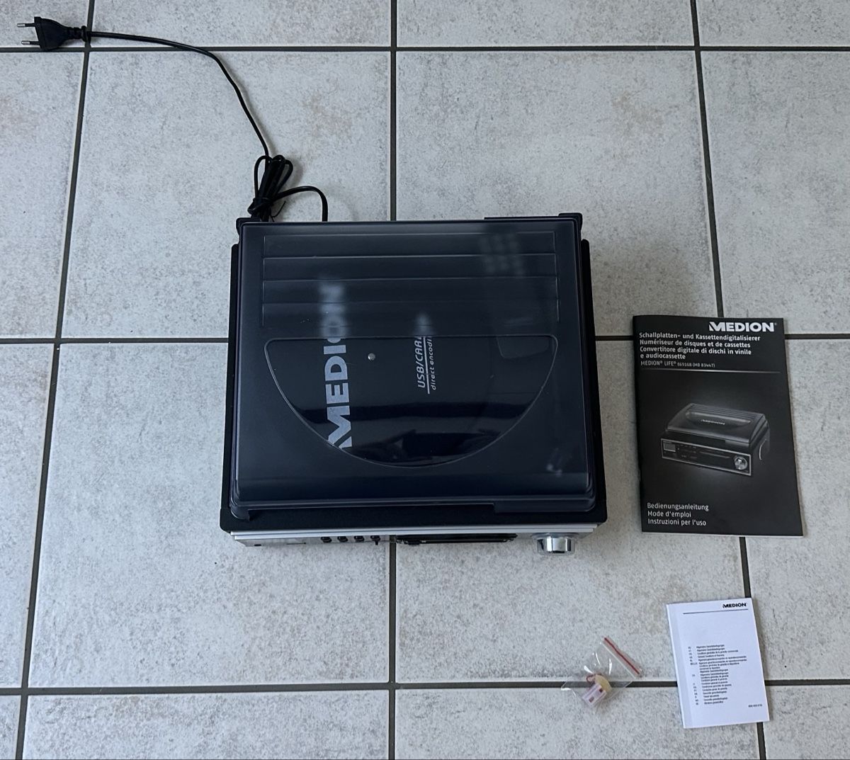 Medion Giradischi: Medion Schallplattenspieler - Digitalisirung – Nuovo (secondo la descrizione) da Morschach venduto da Butterbrot9000