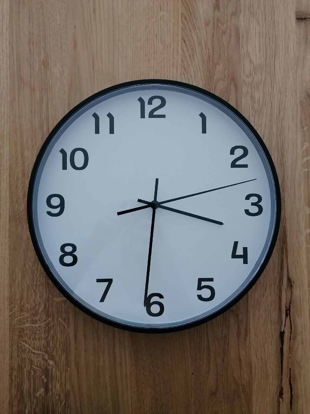 Ikea Stand- & Wanduhren: IKEA PLUTTIS Wall Clock, Black, 28cm – Like New – Neu (gemäss Beschreibung) aus Zürich von thesuccessnow