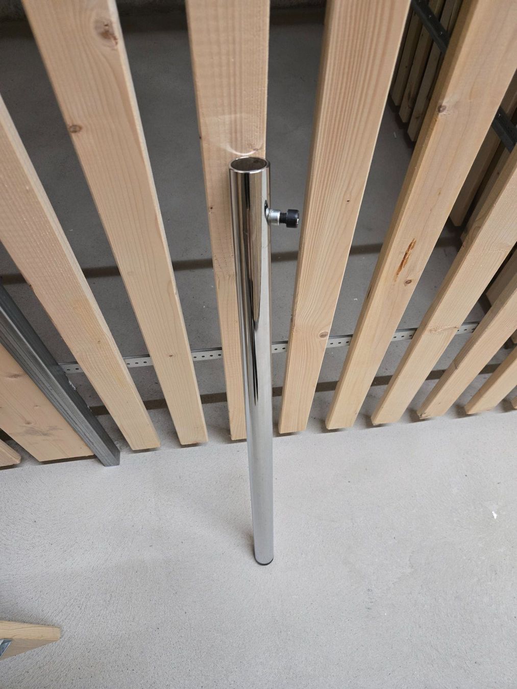 USM Tische: USM Haller Trapeztisch, Schwarz – Gebraucht aus Basel von noah27 3