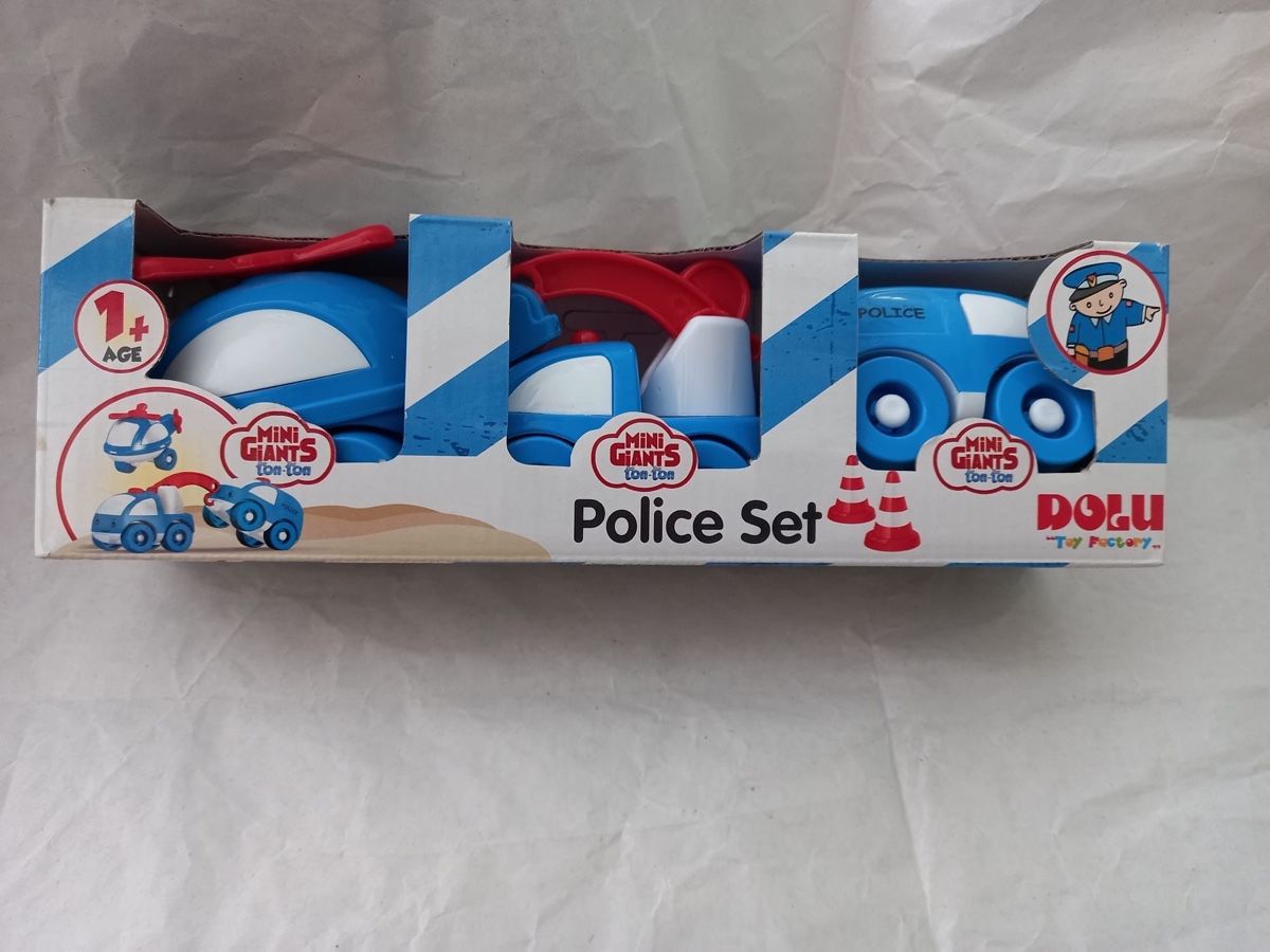 Chicco Spielzeuge: Neues Auto Set – Neu und originalverpackt aus Wettingen von epe_9vbf