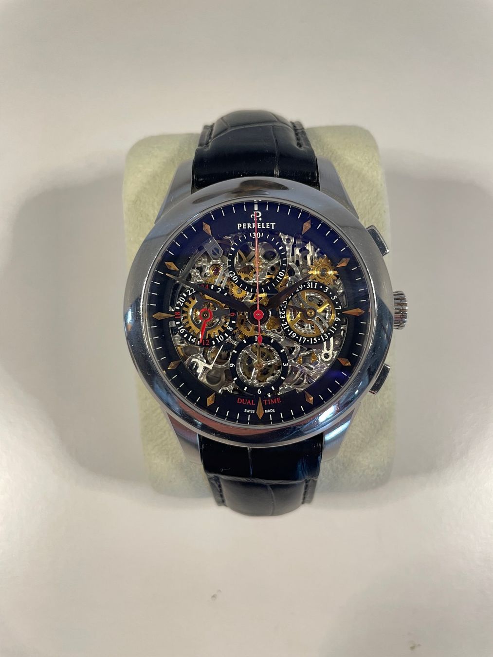 Perrelet Montres: PERRELET  -  Skelett-Chronograph – D'occasion à Oberrieden par Dtequila