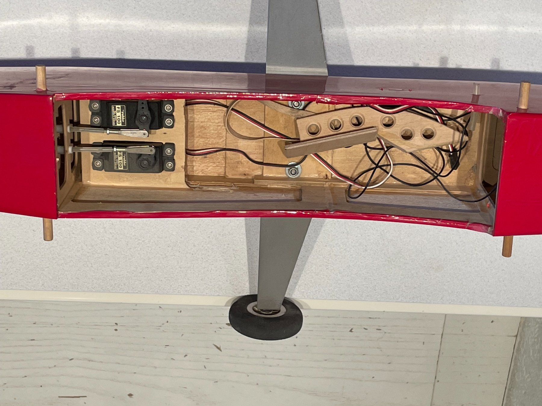 Modellismo RC: Lucky Stik Trainingsmodell SPW. 130cm – Usato da Sumiswald venduto da Noudi1 3