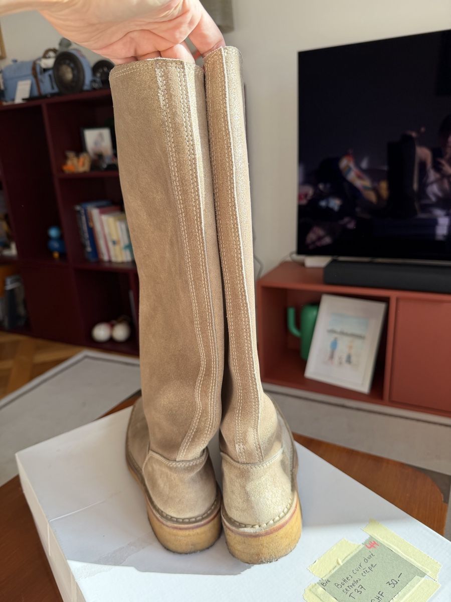 Damenschuhe: Suede Knee High golden Boot size 37 – Gebraucht aus Genève von jud_xrl8 2
