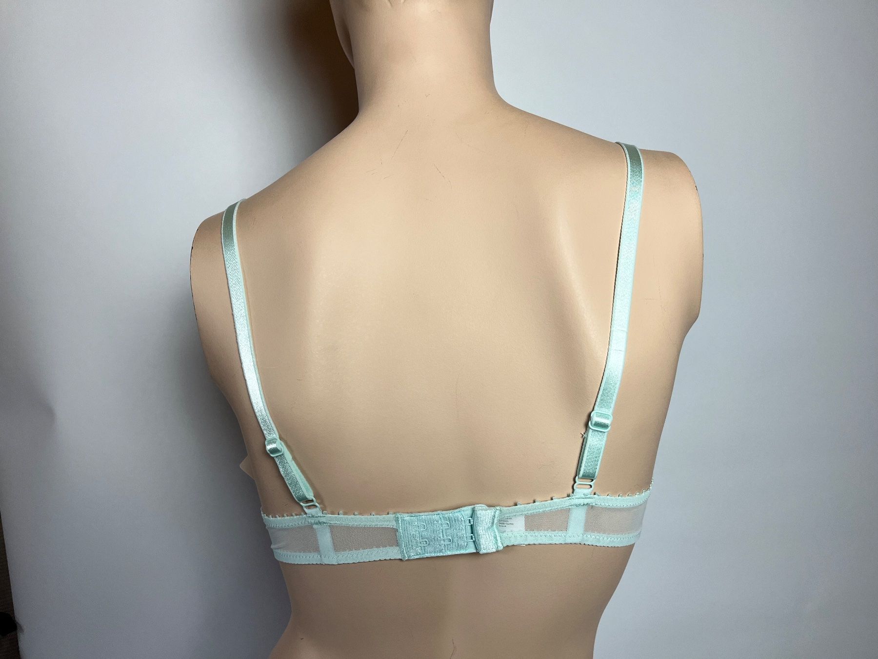Passionata Altra biancheria intima: Schalen-BH Passionata, Grösse 70C, Farbe Helltürkis – Nuovo e nell'imballaggio originale da Rudolfstetten venduto da gst_g7xl 1