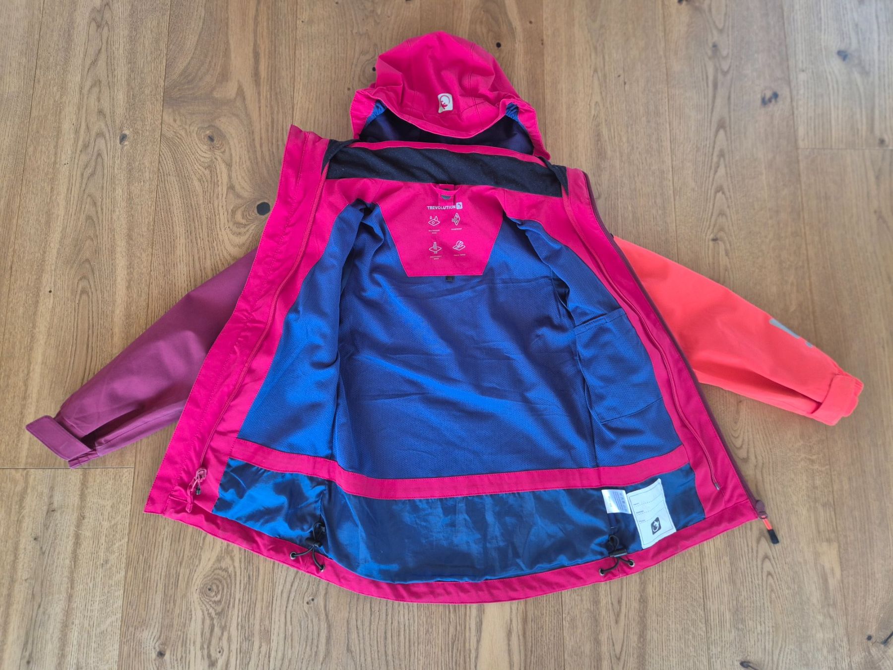 Trevolution Jacken & Mäntel: Trevolution Trekking Jacke Gr. 128 – Gebraucht aus Windisch von Jewi1 2