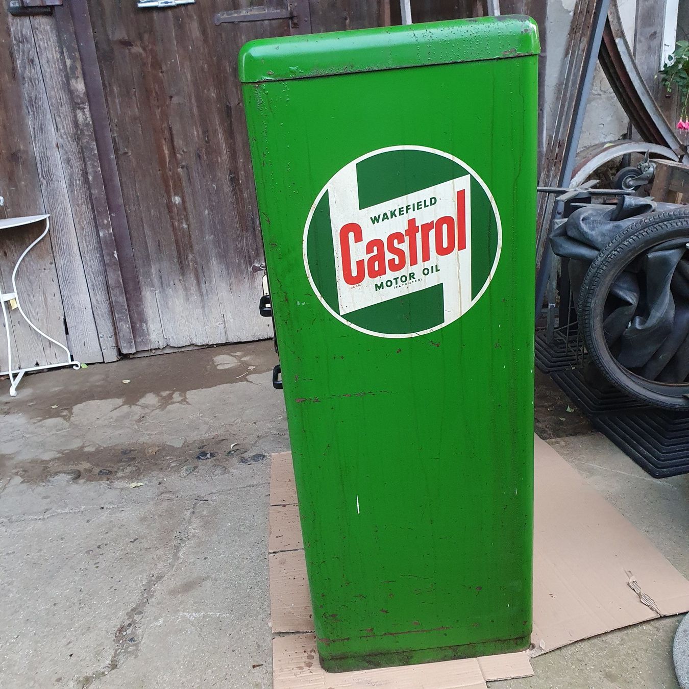 Castrol Altre raccolte & rarità: Oelkabinett Castrol Retro Antik – Usato da Uesslingen venduto da 1Atelier 4