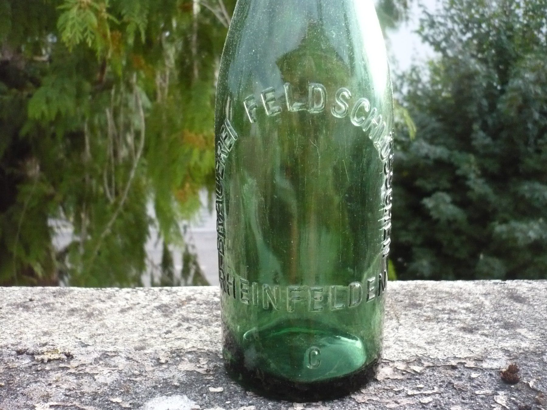 Feldschlösschen Verres, cruches & bouteilles: Bierflasche Feldschlösschen – D'occasion à Biberist par Urmel 1