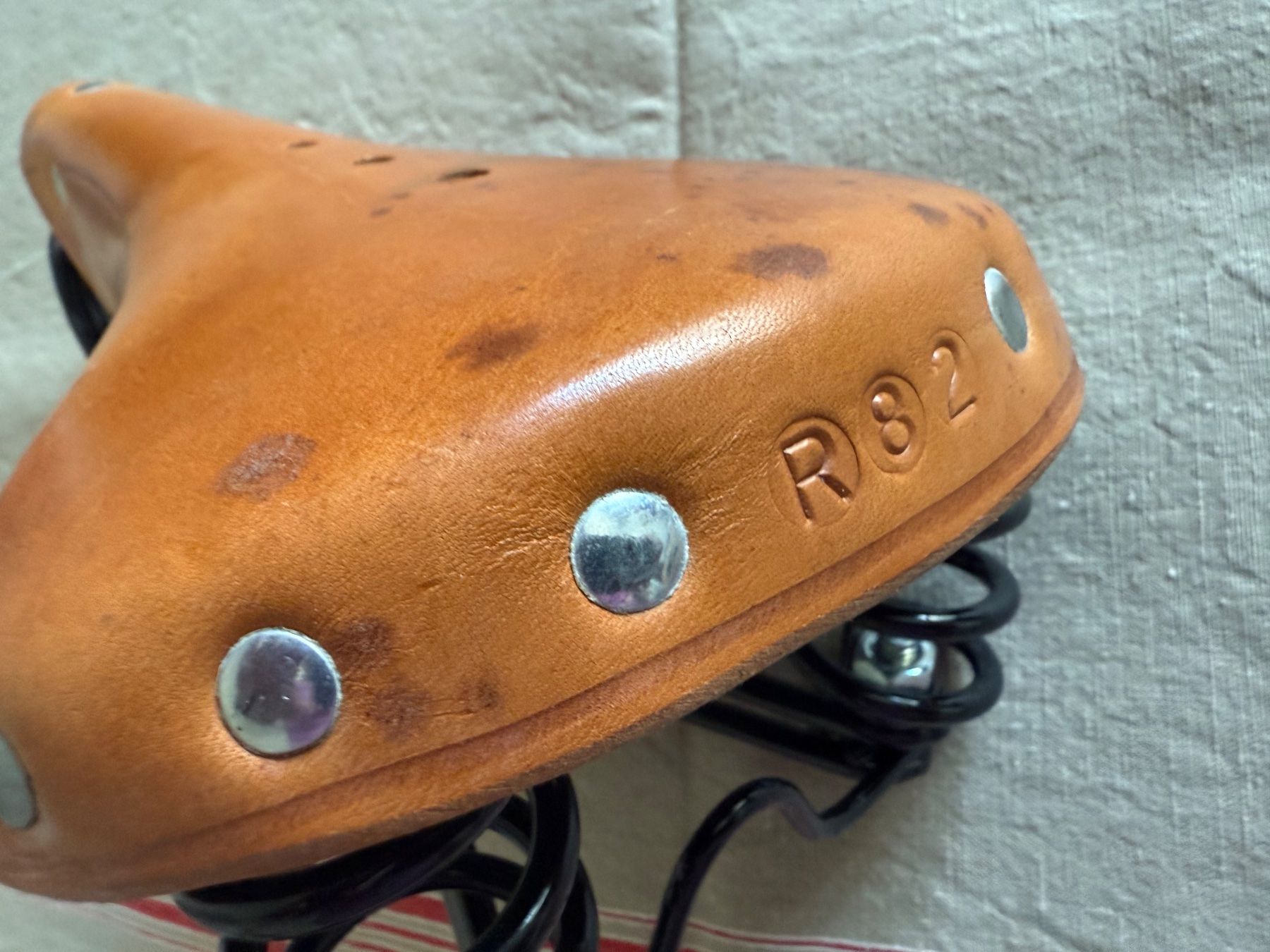 Ersatzteile: Sattel Militärvelo 05 – Neu (gemäss Beschreibung) aus Basel von steegg 3