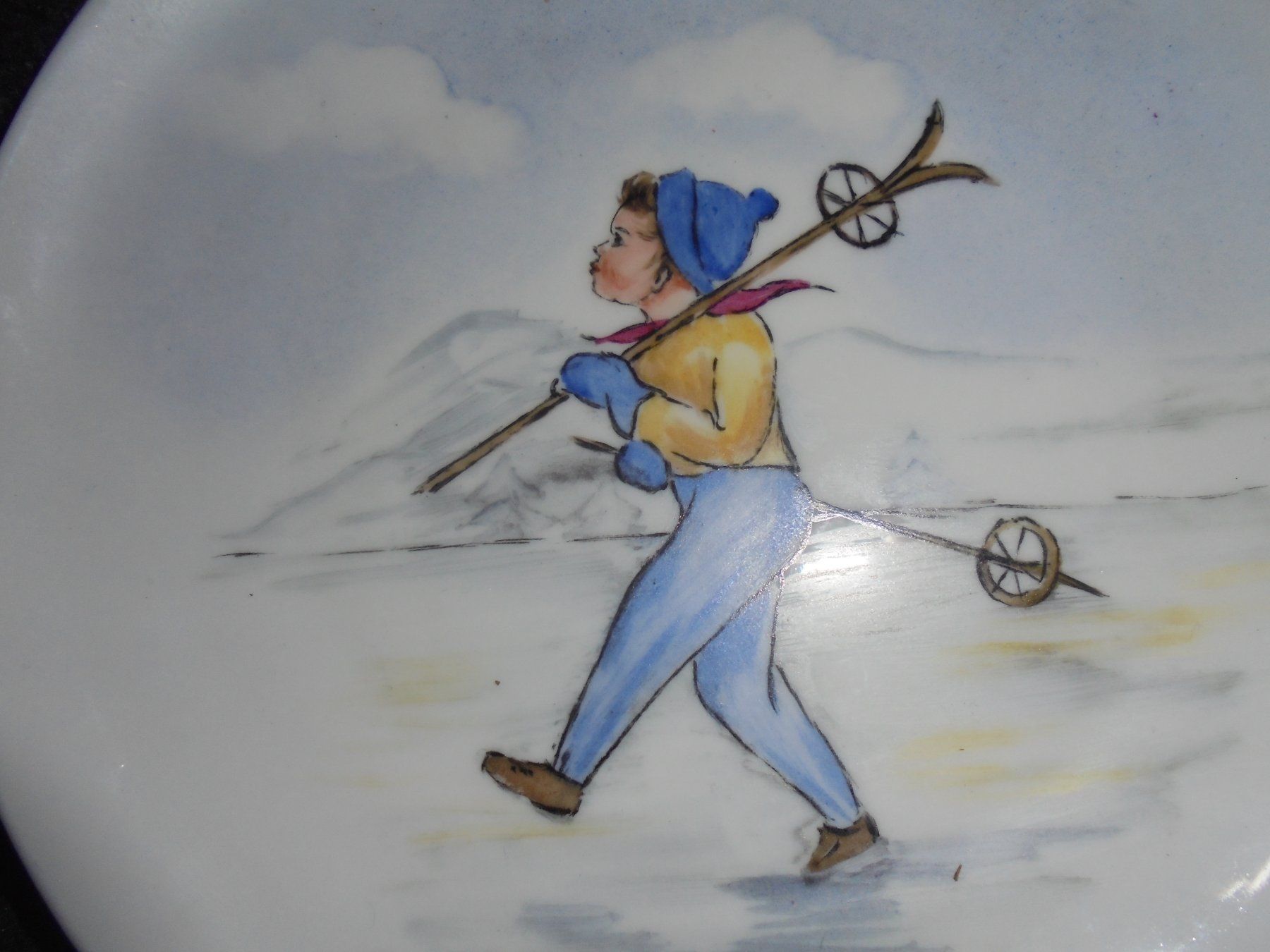Piatti: Wunderschöner Wandteller, Langenthal Nr.61, Junge mit Ski – Usato da Rüschegg-Heubach venduto da Ofen111 1