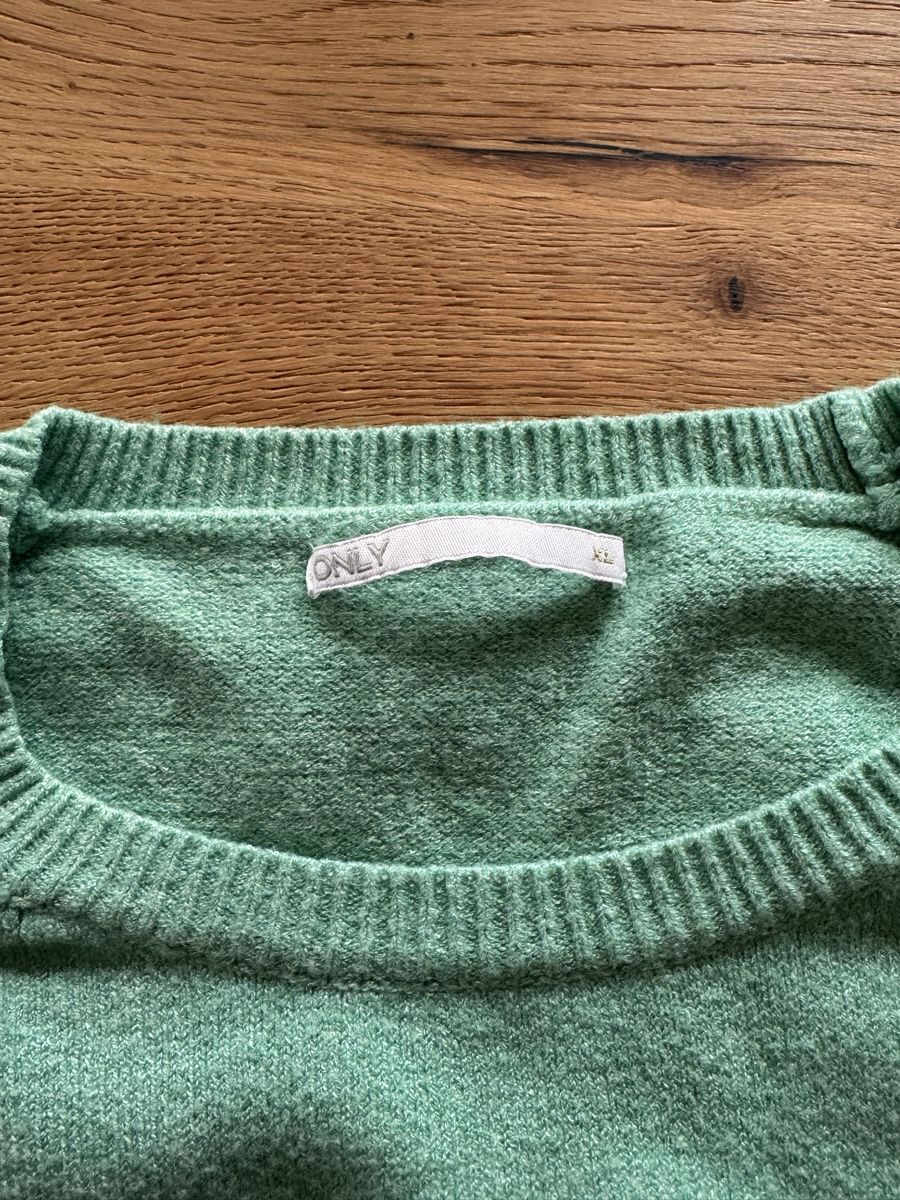 Only Pullover & Sweatshirts: Only Pullover – Gebraucht aus Sachseln von sibyvon 1