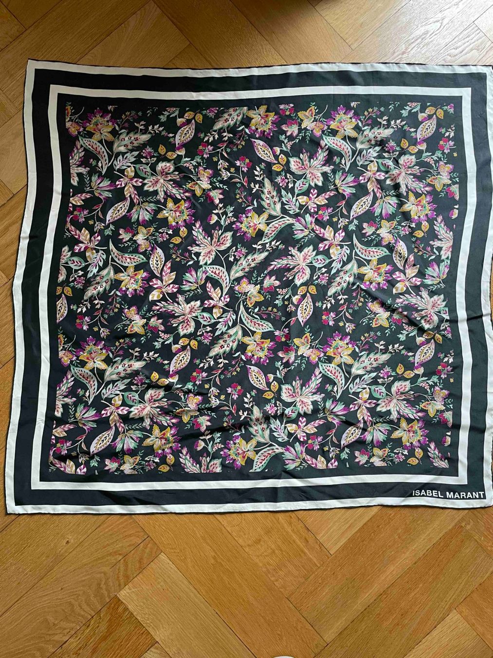 Isabel Marant Foulard & Sciarpe: Isabel Marant silk scarf – Usato da Vevey venduto da sae_x6fg 2