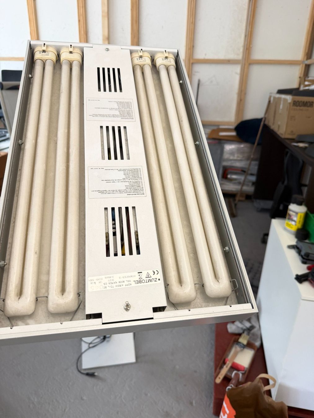 Zumtobel Lampade: Zumtobel Staff Karea Stehleuchte – Usato da Pfäffikon SZ venduto da xevo_Networks 5