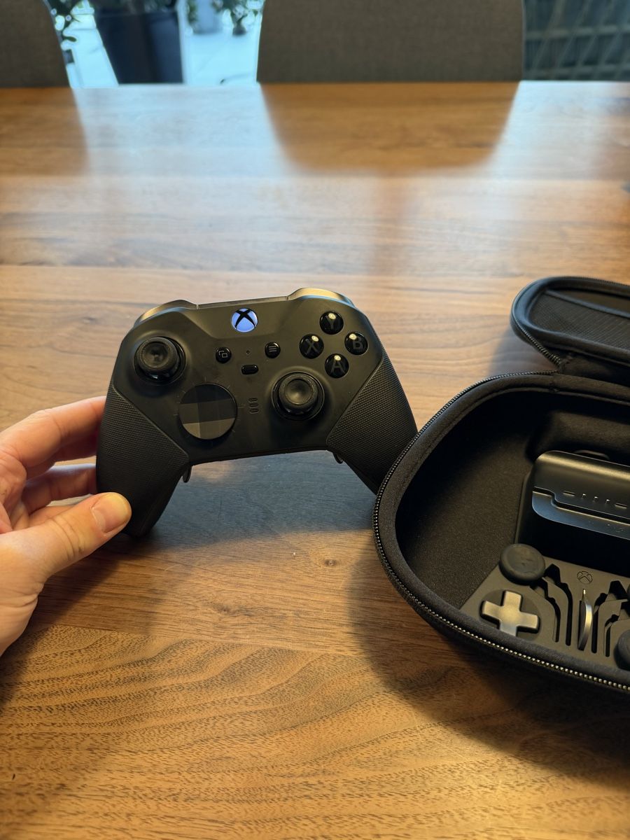 Steuerung: Xbox Elite Wireless Controller Series 2 inkl. Etui – Gebraucht aus Sarnen von KcinPf 1