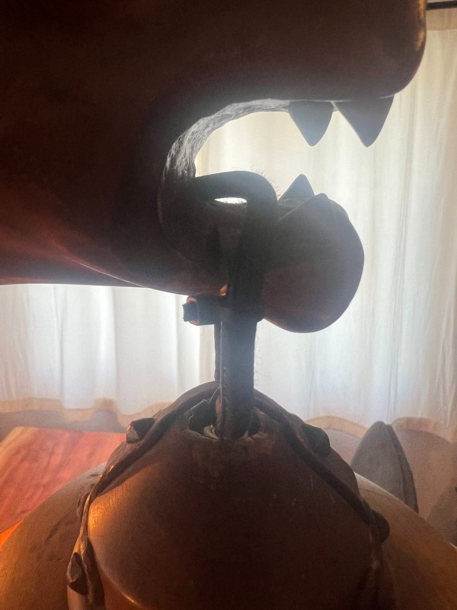 Lampade: Grosse Lampe mit Löwenköpfen, Holz,  Massiv – Usato da Mellingen venduto da Oelquelle 4