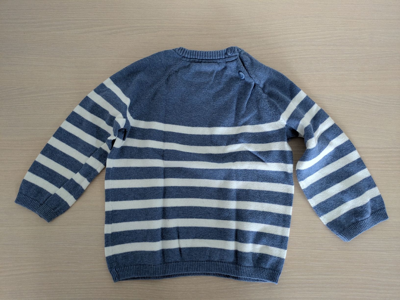 H&M Maglioni & Felpe: Pullover von H&M, Grösse 92 – Usato da Kölliken venduto da mic_9n9d 2