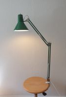 Vintage BZ 18 Architektenlampe grün