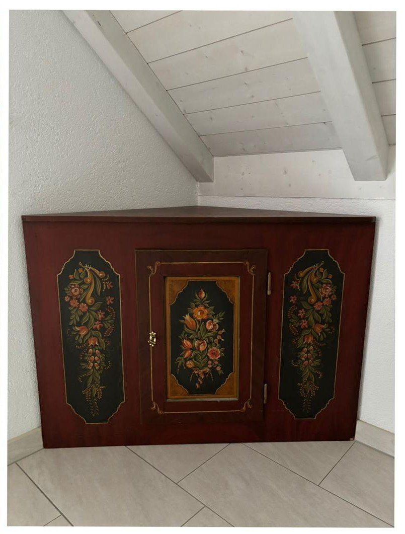 Armadi: Eckschrank vintage, charmant & speziell! – Usato da Weisslingen venduto da fuesel
