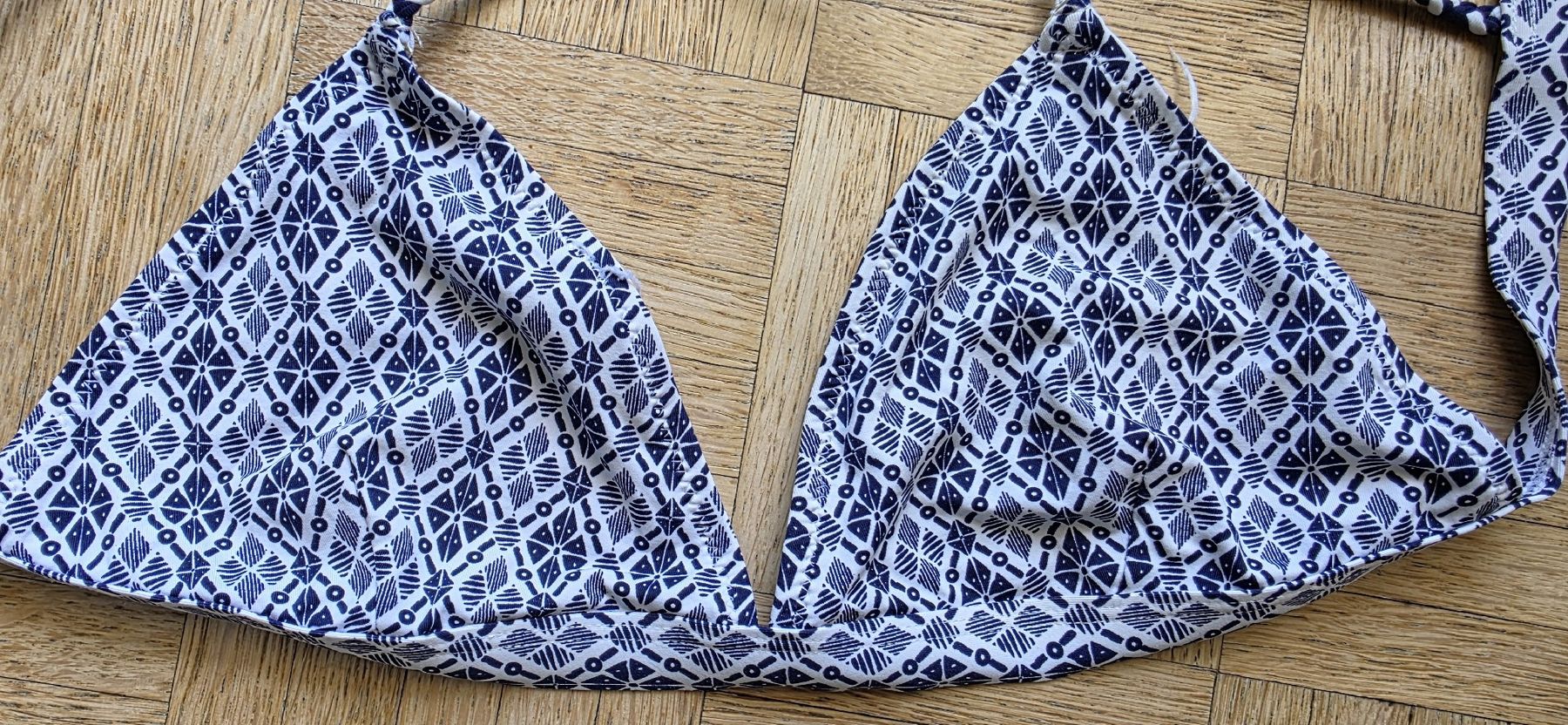 Costumi da bagno & Bikini: Maillot de bain/bikini taille 40 blanc/bleu – Usato da Yverdon-les-Bains venduto da van_dq65 3