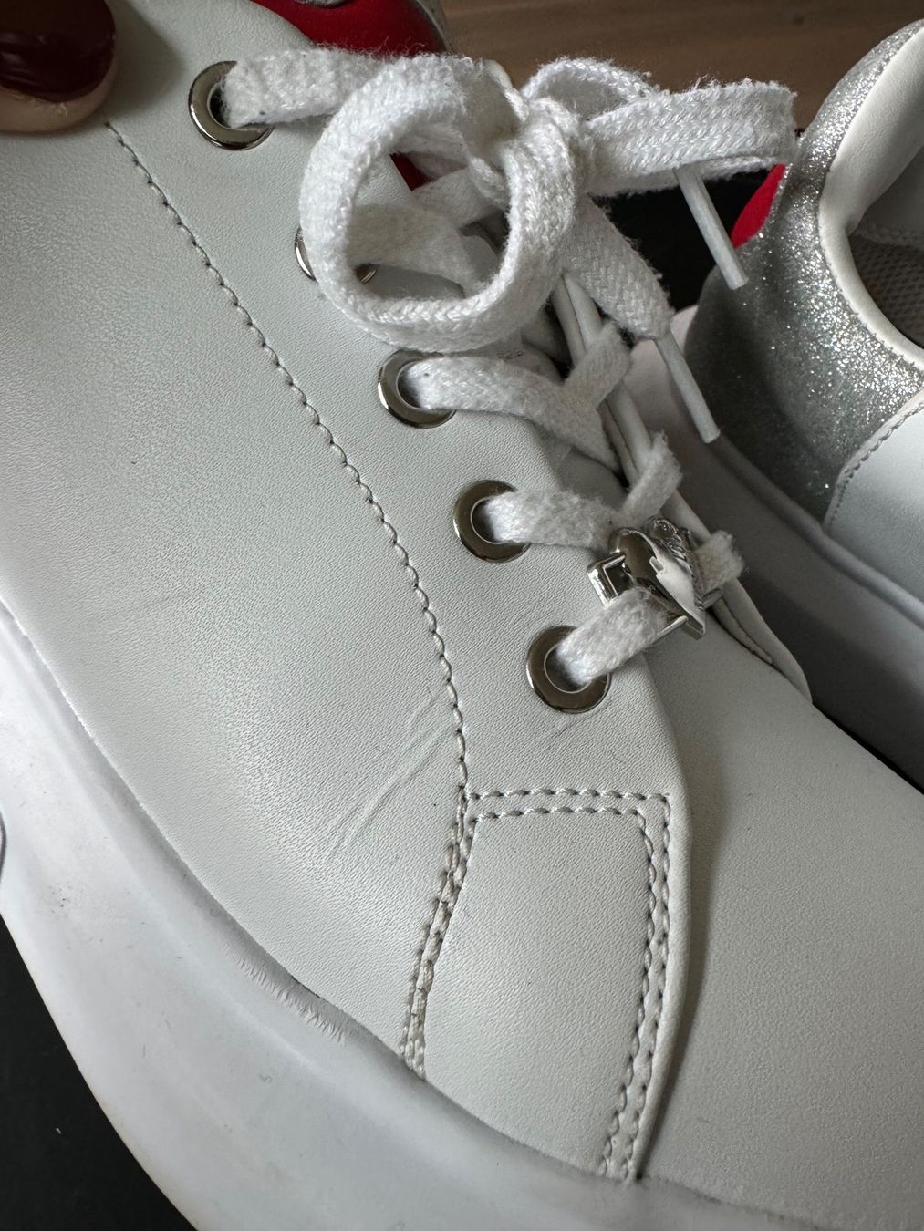 Moschino Damenschuhe: Love Moschino sneakers – Gebraucht aus Effretikon von SILVIUASANDEI 5