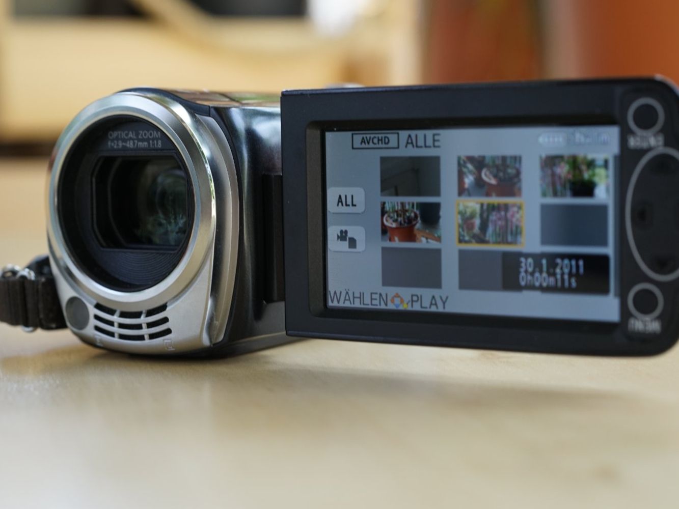 Panasonic Videocamere: panasonic hdc-sd40 handycam 16.8 optical zoom – Usato da Frauenfeld venduto da Camel16
