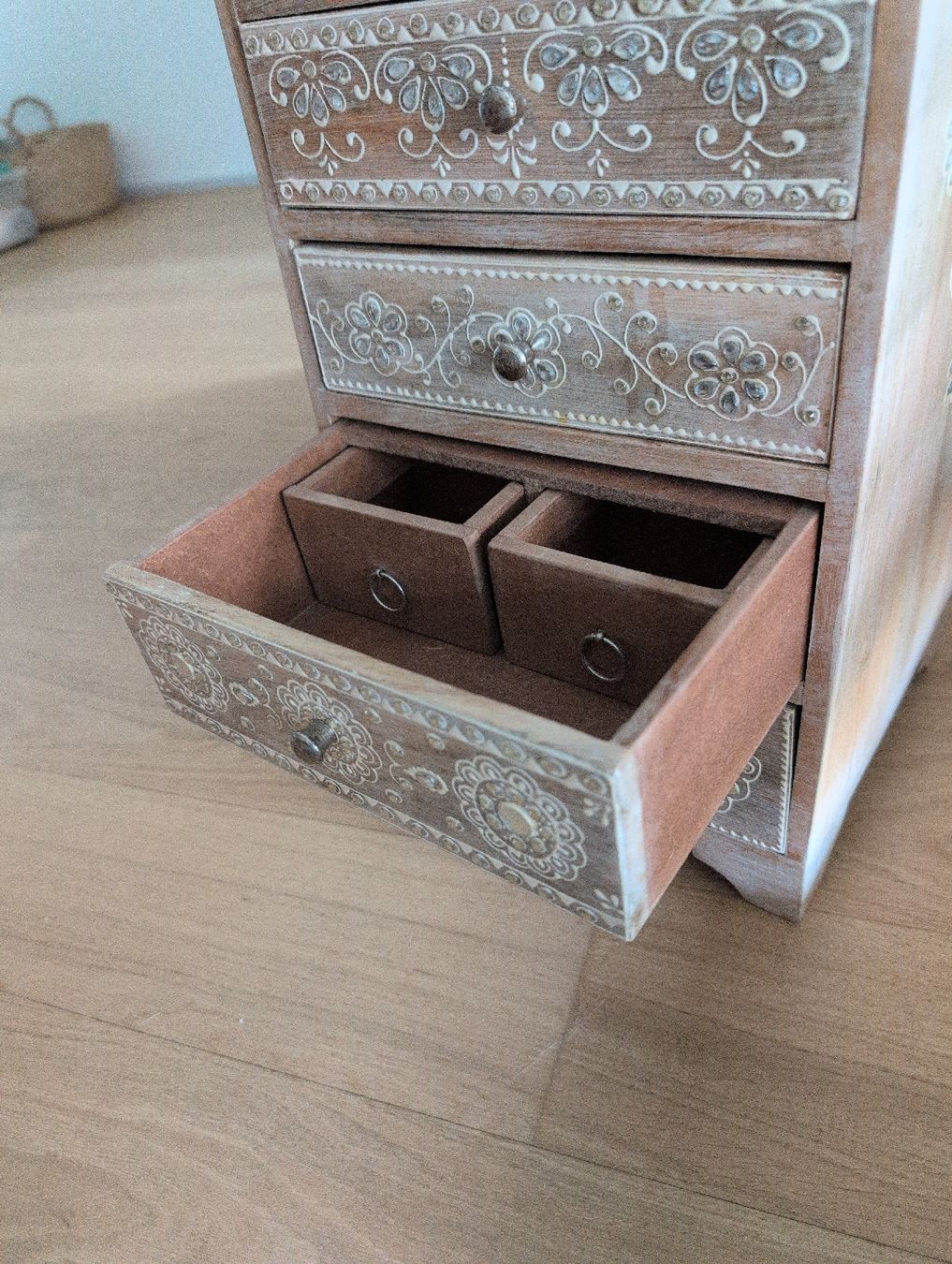 Cachet Cassettiere: Kommode aus Mangoholz von Cachet mit 9 Schubladen – Usato da Uitikon Waldegg venduto da rah_5p85 4
