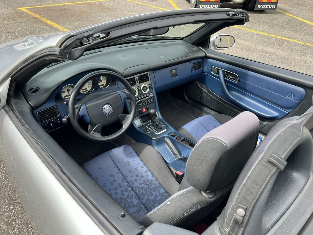 Mercedes-Benz Automobili: Mercedes slk 230 kompresor – Usato da Bärschwil venduto da BestCars_handel24 1