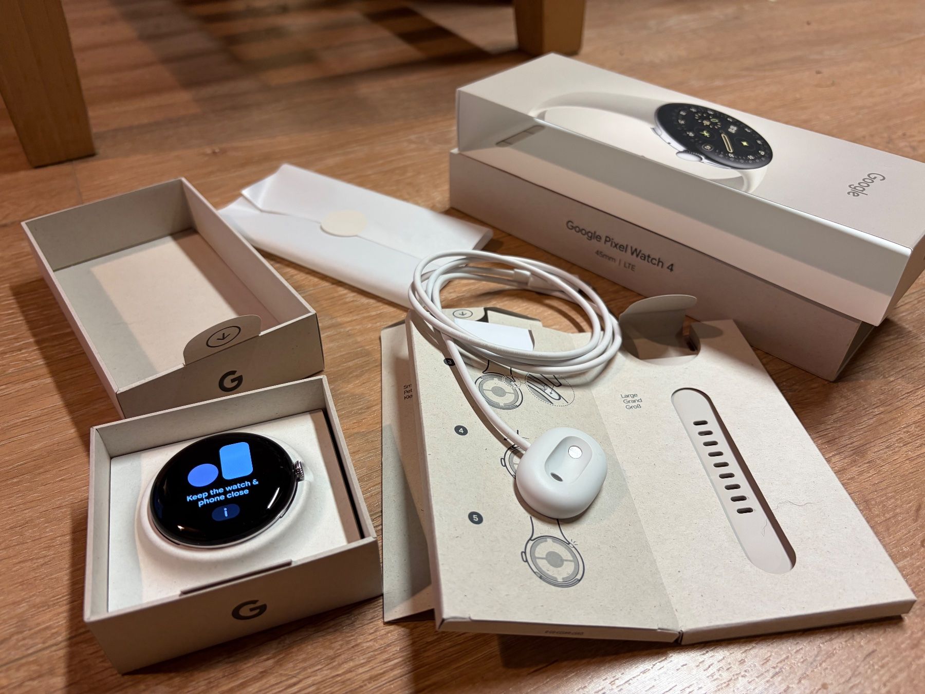 Google Smartwatch: Google Pixel Watch 4 45 mm 4G – Usato da L’auberson venduto da Diatoun